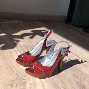 Guess Red Patent Slingback Peep-Toe Platform Heels Leather